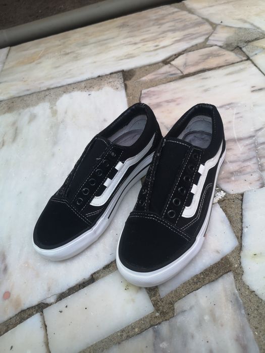 Ténis pretos da Vans Tam. 36