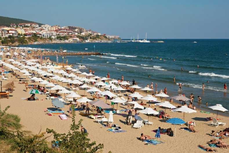Стильна студія з балконом в 100м від моря, 3 поверх, Светі-Влас, Болгарія (від власника)