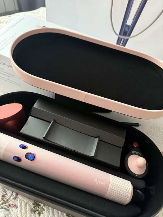 Dyson продаю в ідеальному стані