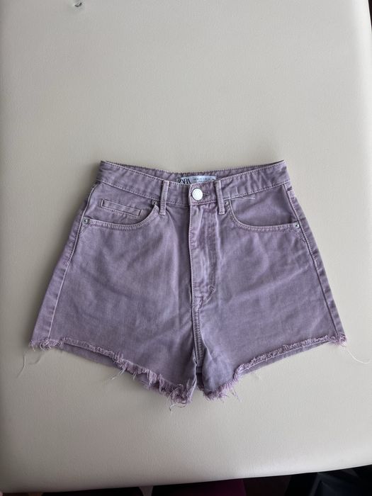 Круті  джинсові шорти   zara 34 розмір