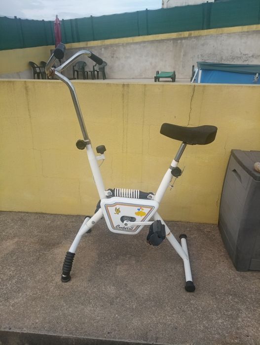 Bicicleta vintage estática