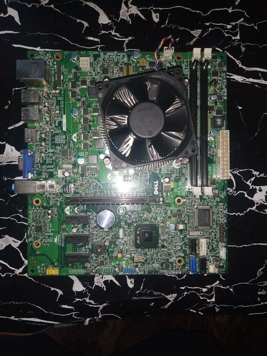 Продам комплект материнська плата+процесор+охолодження
