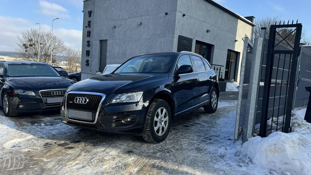 Audi Q5 3.0TDI 240KM 4x4 S Line Skóry Bi xenon Navi MMI Grzane fotele HAK