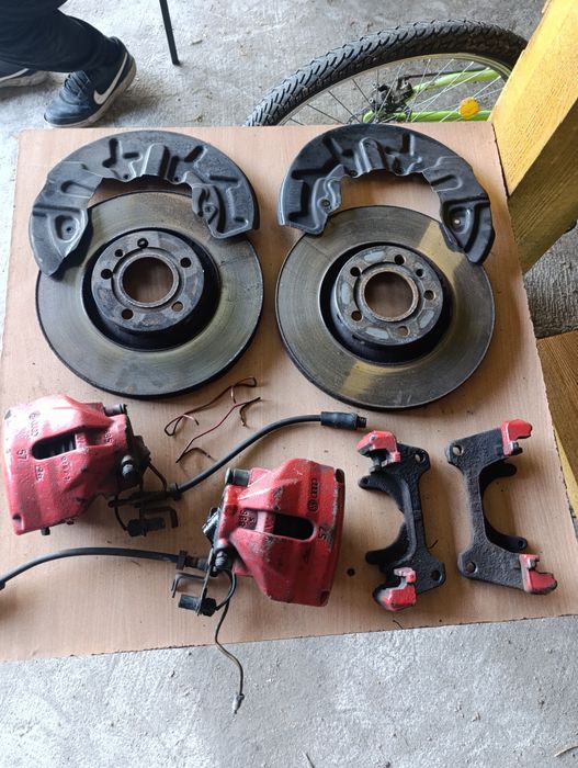 Sprzedam hamulce przód 312 audi a4 b6