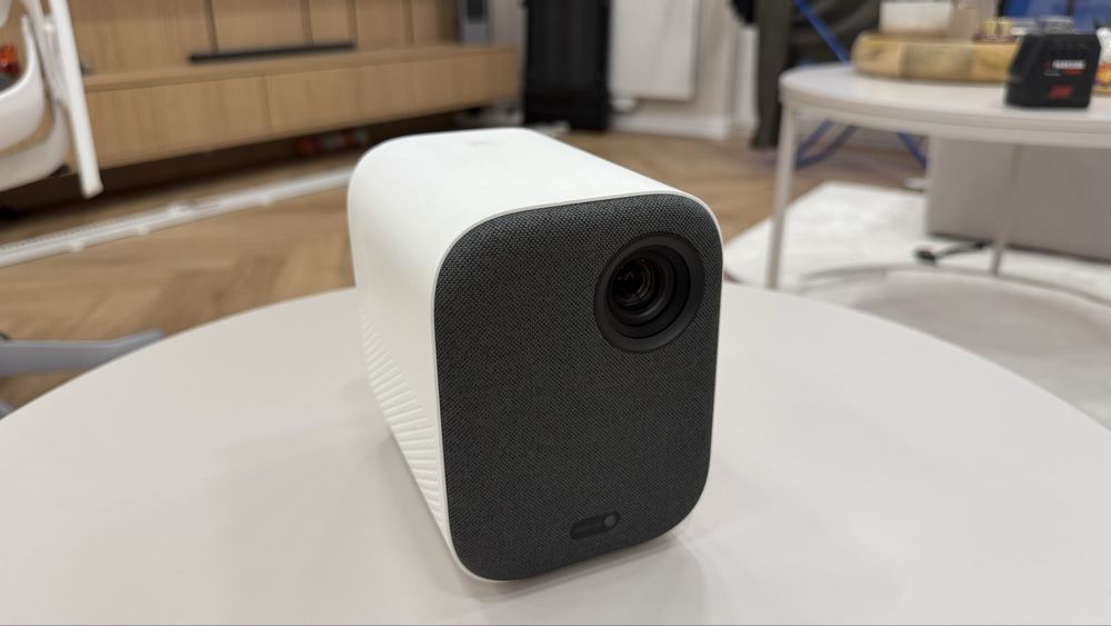 Projektor xiaomi Mi Smart Compact