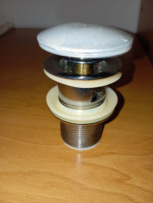 Korek duży z przelewem klik-klak okrągły BOSTON srebrny