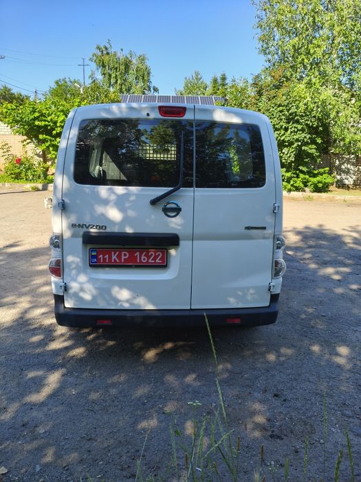Продам Nissan E NV200 2015