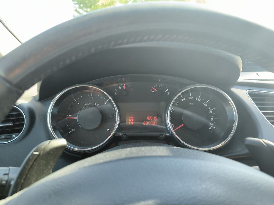 Peugeot 3008 1.6 e-hdi