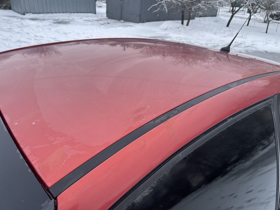 Продам власний автомобіль.