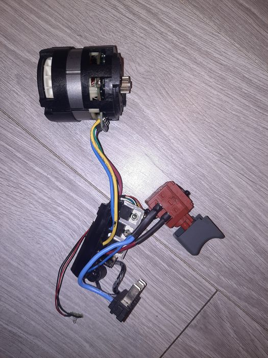 Włącznik + silnik wkrętarka zakrętarka klucz JCB CD20LIBL WORX WX373.9