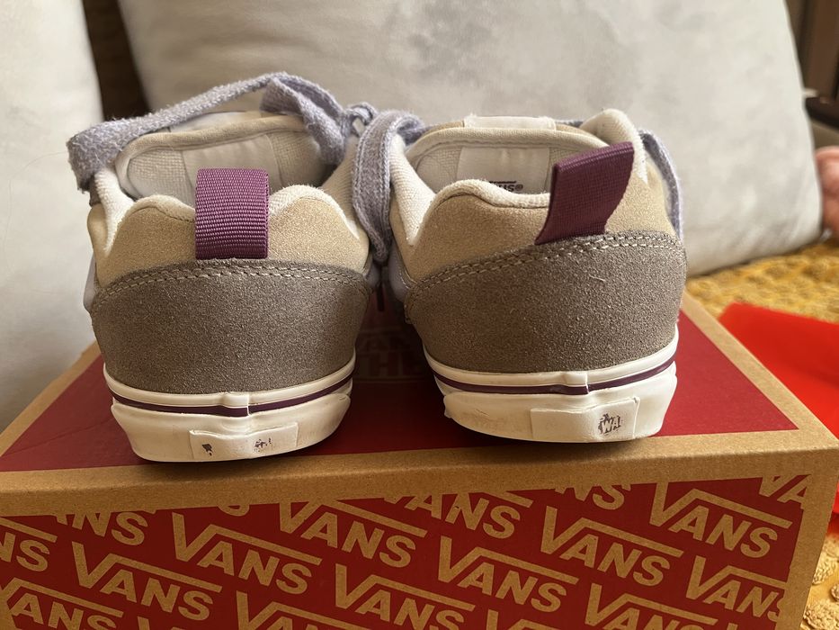 Vans  knu  skool