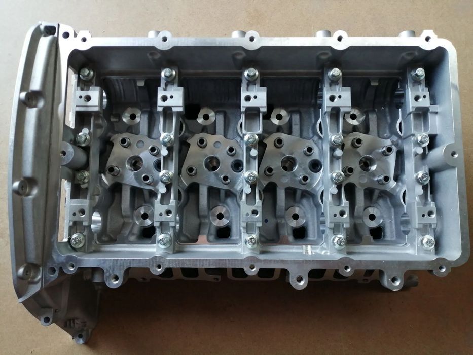 Cabeça de Motor 2.4 TDCi H9FA - Ford Transit