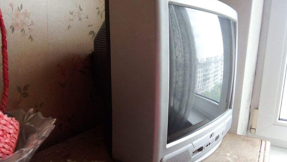 Продам телевізор JVC