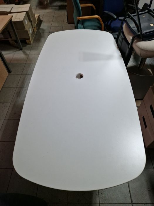 Stół Konferencyjny SZARY 180x90 z otworem po środku na okablowanie