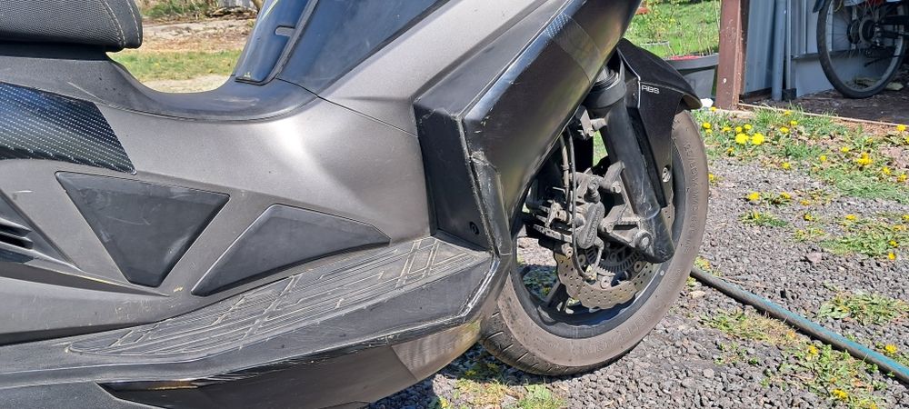 Kawasaki j300 2016 21200 km