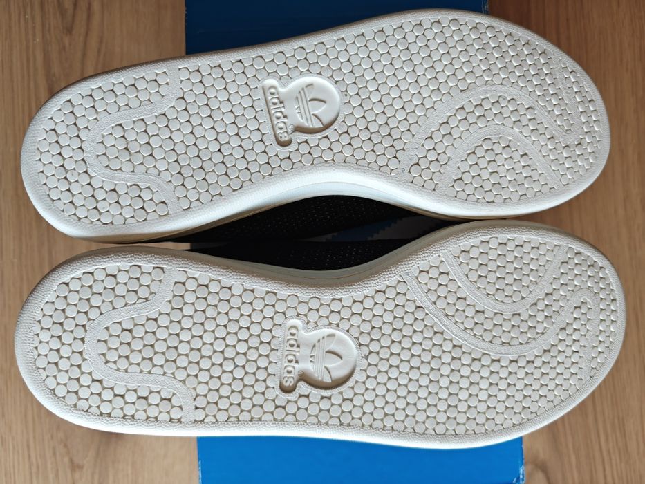 Adidas Stan Smith roz. 43