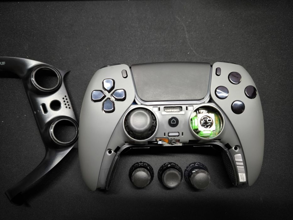 Scuf Reflex com joysticks TMR favor Union - PS5