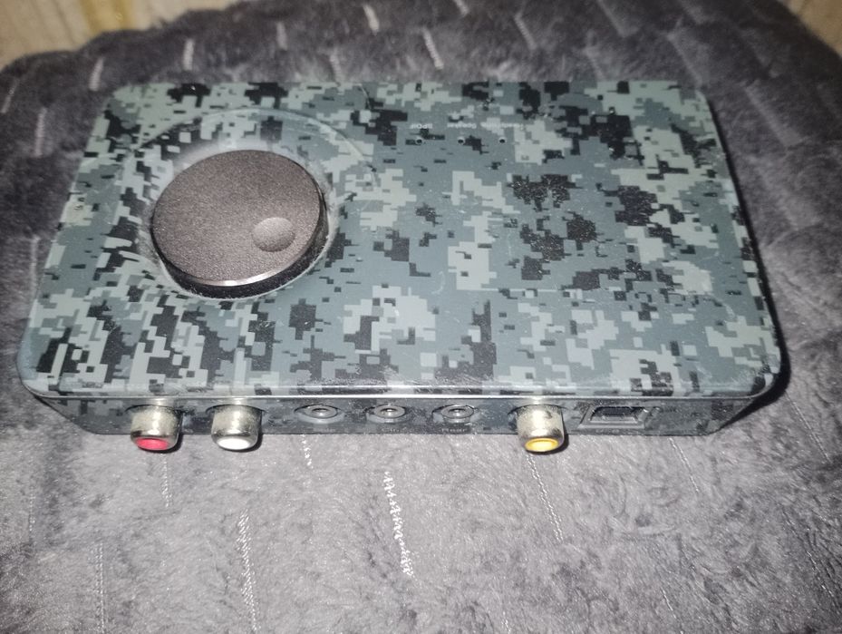 Звукова карта Xonar U7