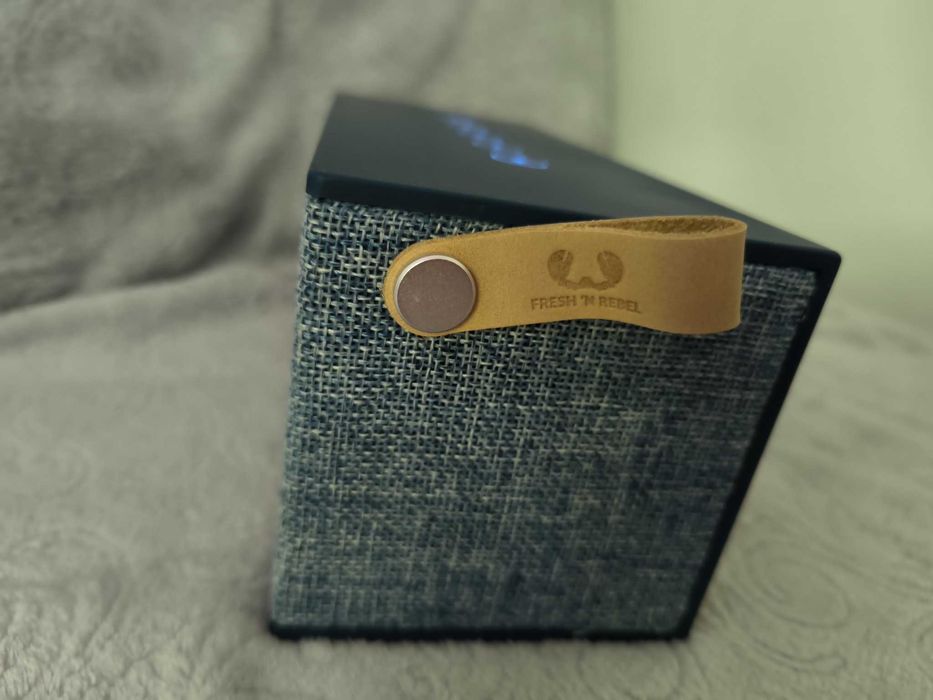 Bezprzewodowy głośnik z Powerbankiem - Fresh N Rebel Rockbox XL Indygo