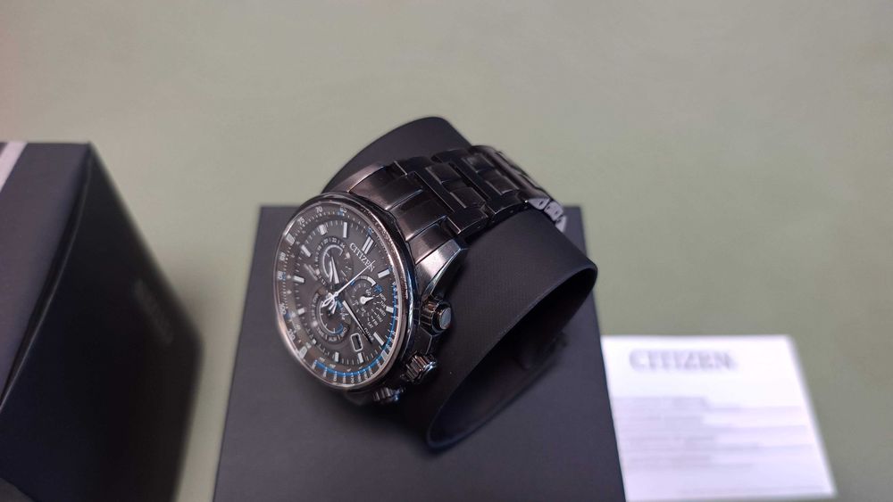 Męski zegarek Citizen CB5887-55H - 43mm, Radio Controller, Solar