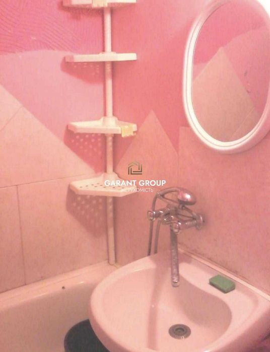 Продається однокімнатна квартира у Пересипському району