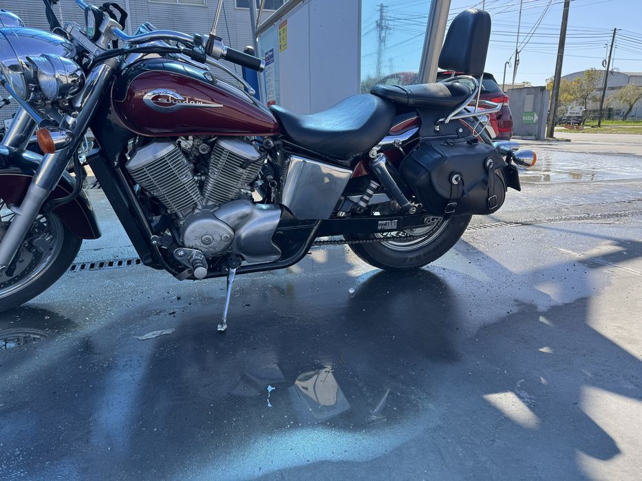 Honda shadow 750