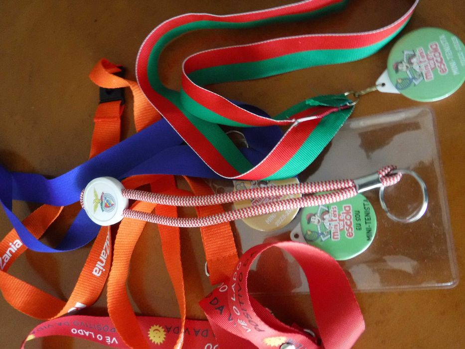 Conjunto Fitas vários, notas de brincar (playmoney) e carteira laranja