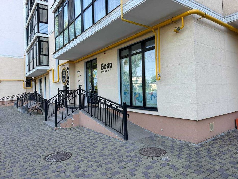 Оренда приміщення по вул. Виговського 5 в.  Площа 226,3 м2,