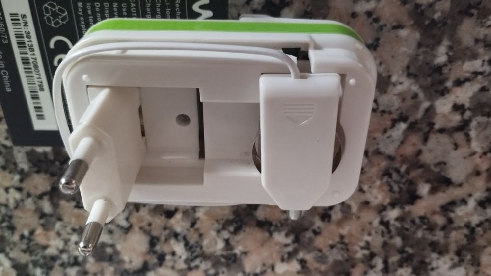 Carregador de baterias