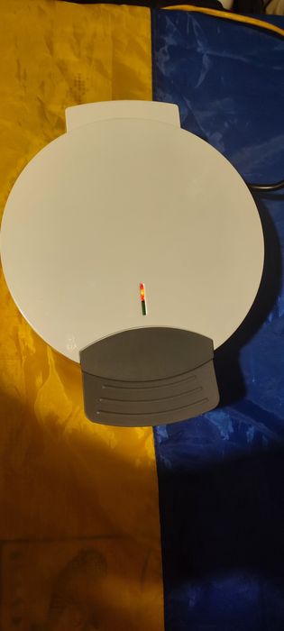 Вафельница Ideenwelt 1200W из Германии