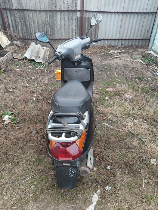 Продаю скутер Хонда