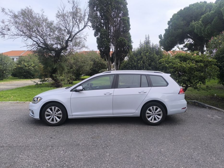 Volkswagen Golf Variant 1.6 TDI GPS