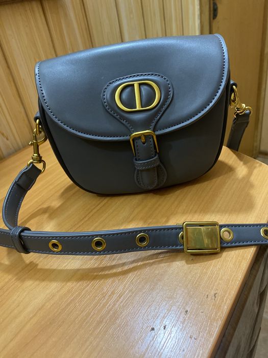 Сумка серая.