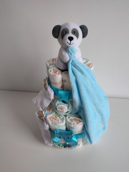 Tort z pampersów, prezent, narodziny, baby shower