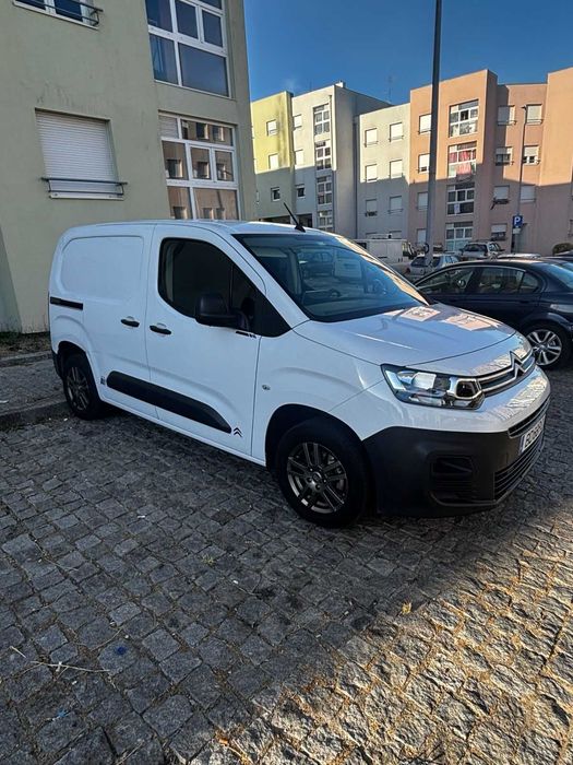 Citroën Berlingo Van 1.5 BlueHDi 102cv - 2023 - 36.977 km - IVA incluido
