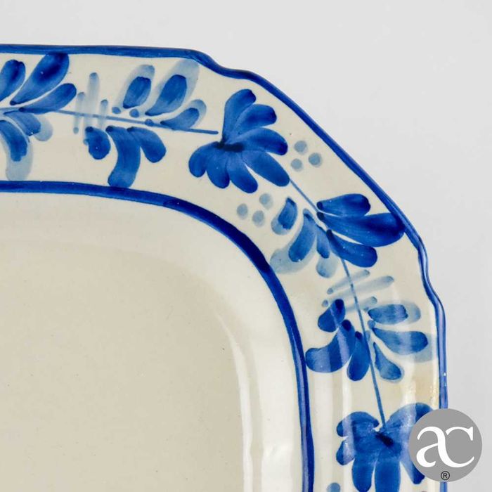 Travessa em Faiança Viúva de Lamego