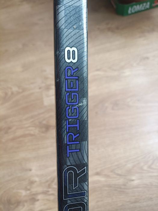 Kij do hokeja NOWY CCM Ribcor Trigger 8 40 Grip 29R