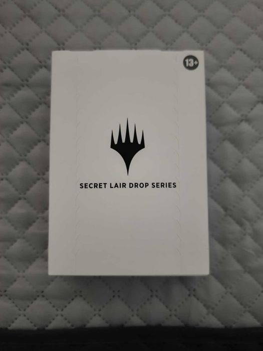 Secret Lair Drop Series: Artist Series Thomas Baxa Versão Foil