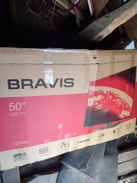 Телевізор Bravis LED5028