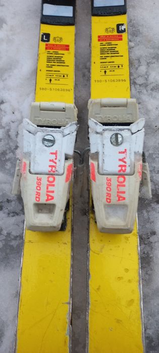 Продам лижі 190.