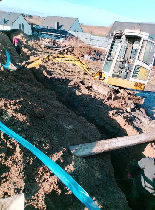 Usługi minikoparką  transportowe wywrotka 3.5  tony budowlane