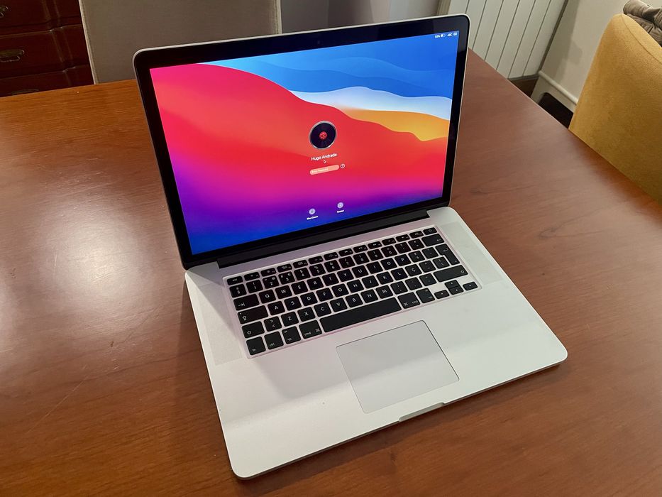 Macbook Pro 15,6” Mid 2014 impecavel