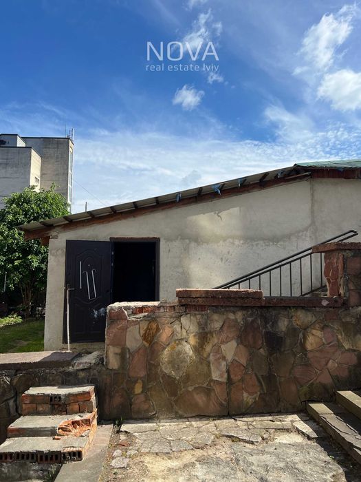 Продаж бізнесу у центрі Трускавця : готель, кафе, приміщення, ділянка