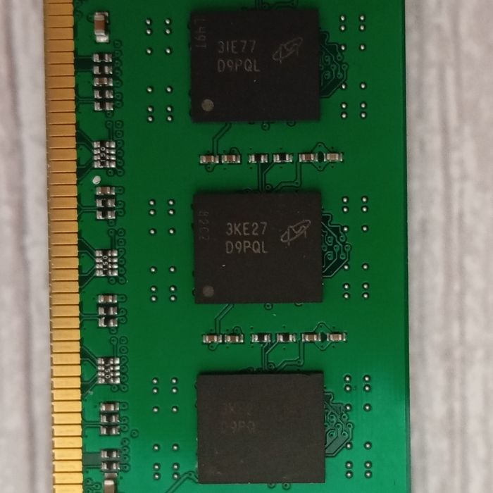 Оперативная память Kingston DDR3 1600 MHz 4 x 8 Gb, RAM