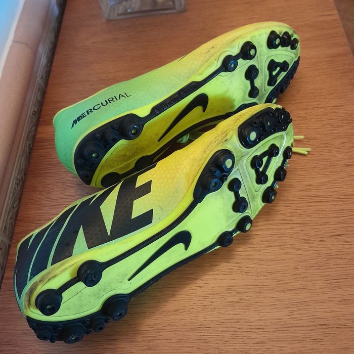 Botas de futebol de 11
