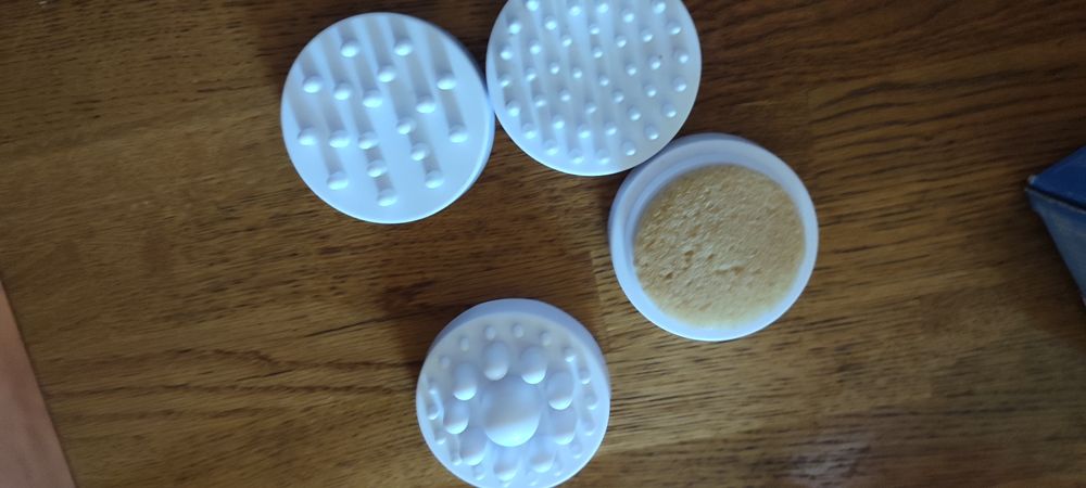 Clatronic urządzenie do masażu