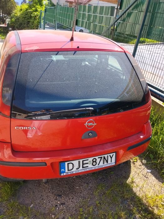 Opel Corsa C czerwony