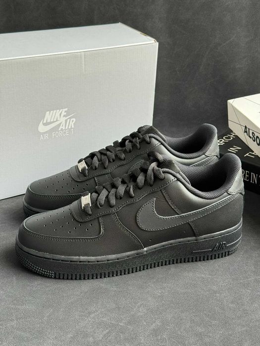 Nike Air Force 1 Low '07 Black-Rozmiar 44.5