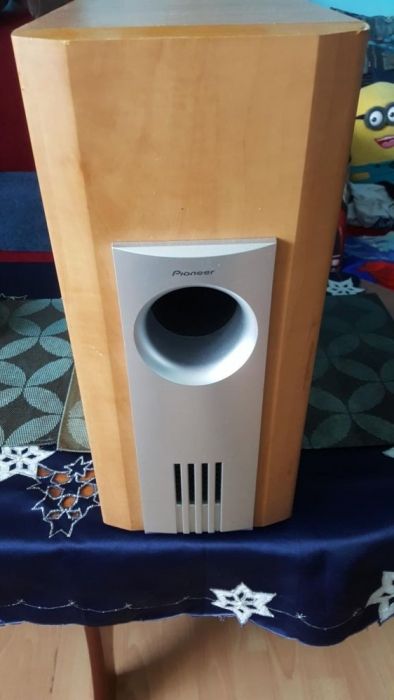 Aktywny subwofer Pioneer
