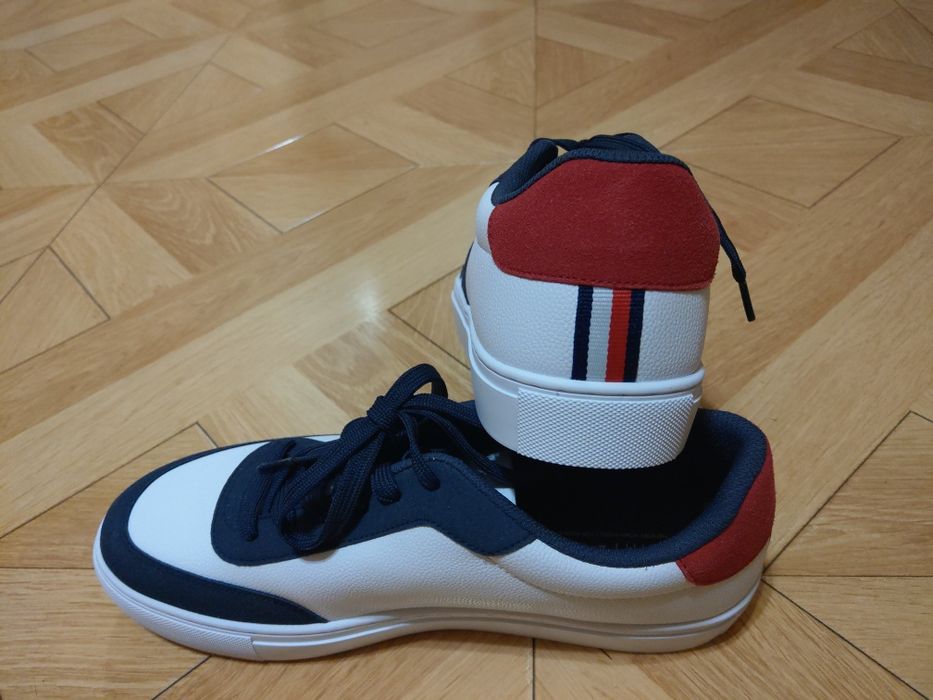 Мокасины  кроссовки Tommy Hilfiger р.43